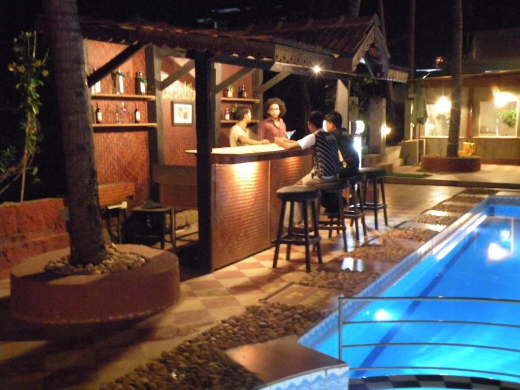 The Camelot Beach Resort - Baga Калангуте Екстериор снимка