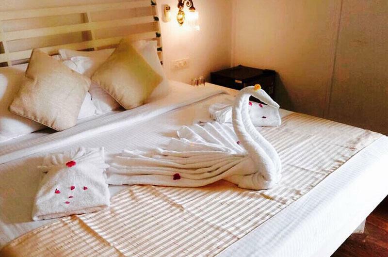 The Camelot Beach Resort - Baga Калангуте Екстериор снимка